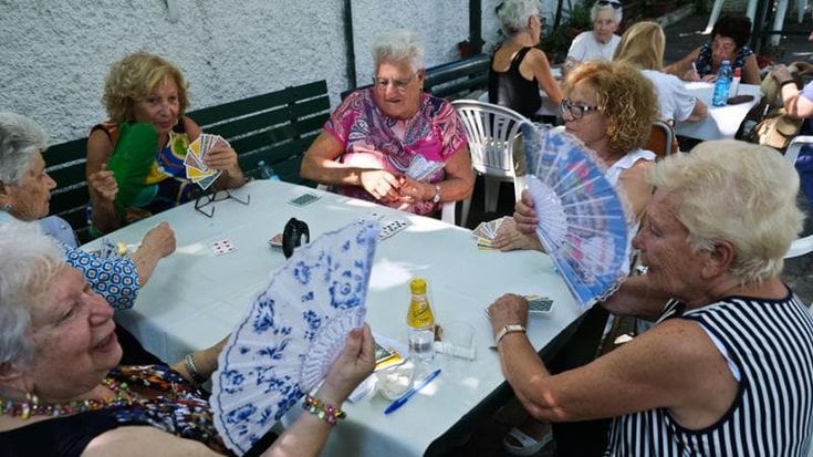 Genova, caldo e afa non danno tregua. A rischio anche i bambini