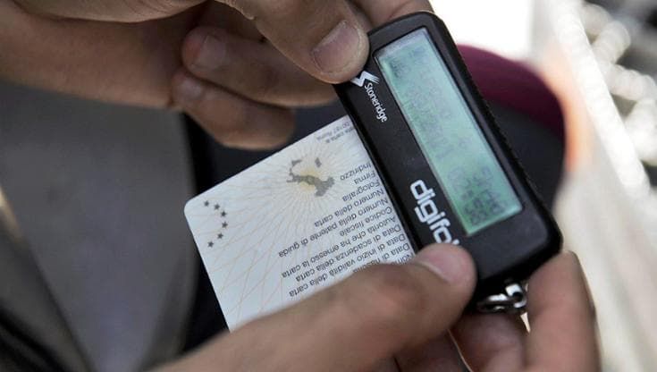 “Il cronotachigrafo non va usato come autovelox”. Il giudice di pace accoglie ricorso dopo la multa