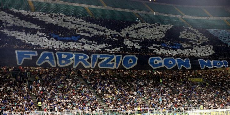Inter-Lecce, curva nerazzurra fa coreografia su Diabolik, l'ultrà laziale ucciso 