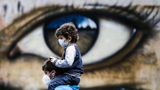 Tutte le regole del day after: visite consentite ai parenti ma non agli amici