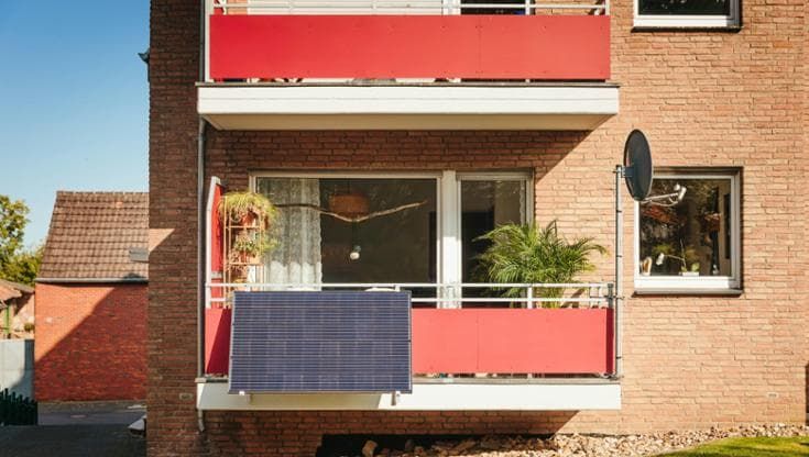 Casa, per le ristrutturazioni scattano dal 3 agosto i nuovi obblighi sulle rinnovabili