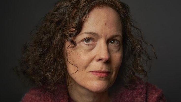 “Julia”, la versione femminista di “1984”. La scrittrice Sandra Newman: “Se potessi andrei a letto con Orwell”