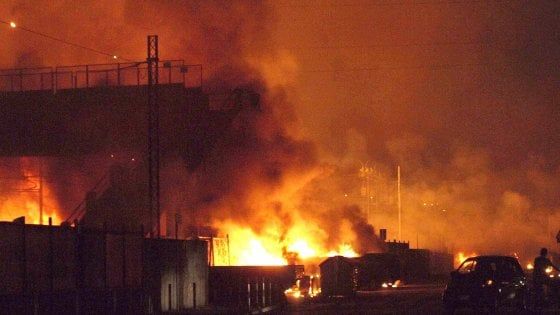 Firenze processo di Appello sulla strage di Viareggio: in aula Mauro Moretti