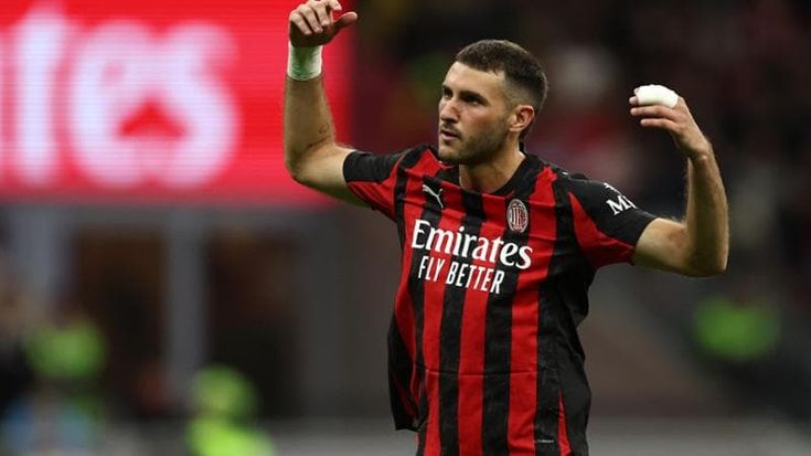 Gimenez rischia l’operazione alla caviglia: come cambia il mercato del Milan