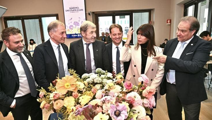 La cartolina, il Gaslini, i fiori e la blue economy, la Liguria in mostra sul palco di Sanremo