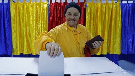 Elezioni in Romania, vince Iohannis. Ponta ammette la sconfitta