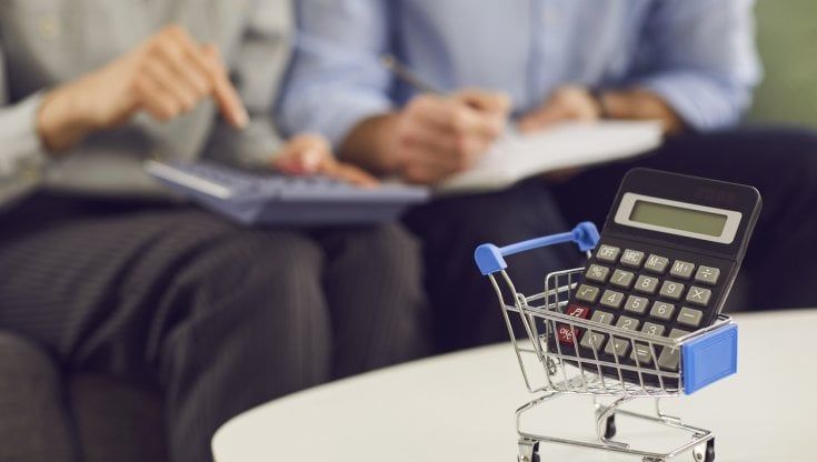 Consumi, in pochi mesi quasi raddoppiate le famiglie fragili
