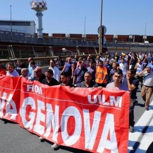 Ilva Genova si ferma domani occupazione e protesta a oltranza