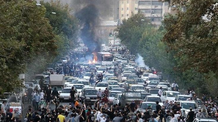“In Iran raccontare ciò che sta accadendo come l’ennesima battaglia per le libertà è semplicistico”