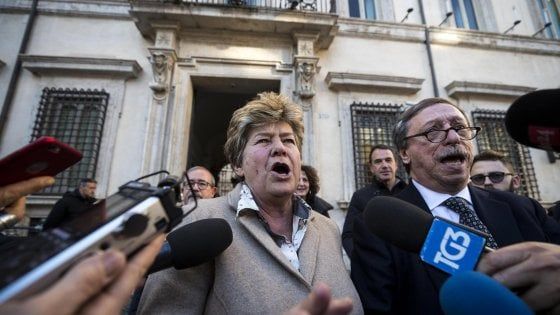 Manovra, cresce la protesta: Pd e sindacati pronti a scendere in piazza