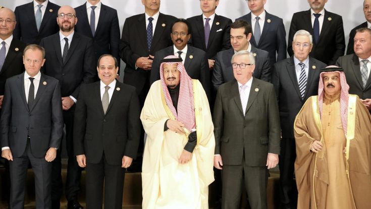 A Sharm la Ue incorona Al Sisi, nuovo custode delle rotte dei migranti