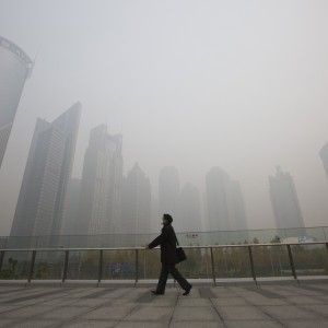 Ue, pacchetto antismog: tetti pi&ugrave; bassi per le emissioni