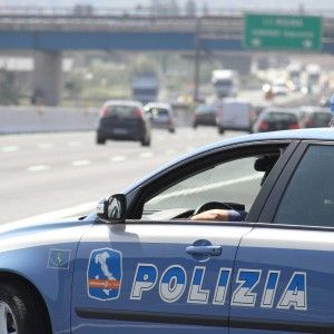 Treviso, uccide madre gettandola dall'ottavo piano