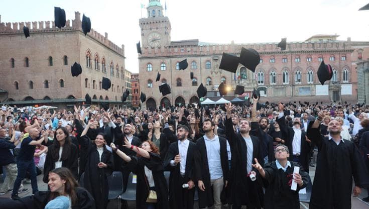 Ranking migliori università, l’Alma Mater è la prima tra quelle italiane e guadagna 19 posizioni
