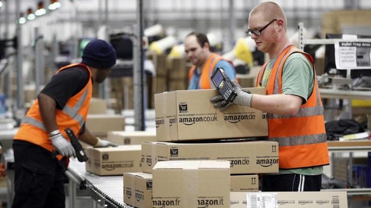 Nuove accuse a Amazon, pm contestano mancate dichiarazioni al Fisco dal 2019: “Evasione milionaria”