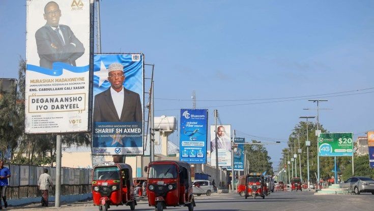 Somalia, dopo 15 mesi di rinvii i parlamentari scelgono il nuovo presidente all'ombra della minaccia di Al Shabaab
