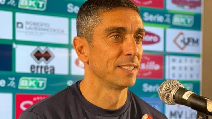 Longo verso Sassuolo: “Al Bari ora serve un pizzico di incoscienza per portare via punti”