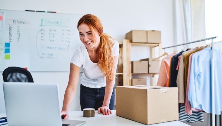 Dal social selling alla vendita diretta, gli italiani under 35 sono interessati a un'attività lavorativa in proprio