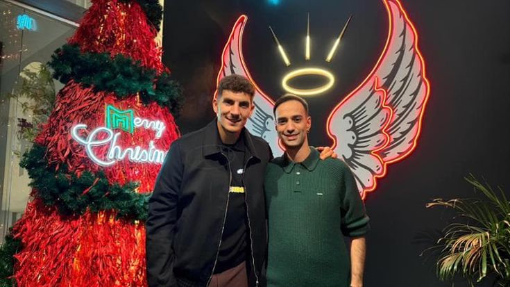 Squadra e staff in un ristorante a Chiaia: cena e karaoke per nutrire lo spirito di gruppo