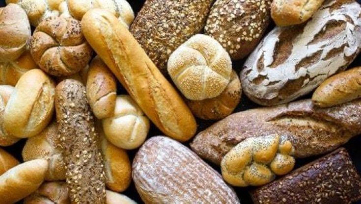 Lotta allo spreco alimentare, arriva in commercio "Biova Beer", la prima birra fatta con il pane invenduto
