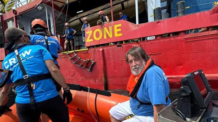 Luca Casarini: “Volevano fermarci, ma adesso di navi ne abbiamo due”