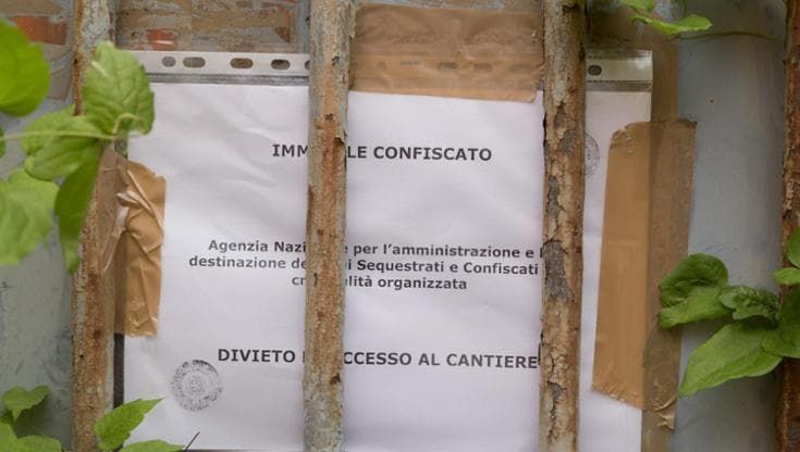Lotta alle mafie, Libera: “Oltre 350 i beni confiscati, solo una quindicina i riusi”