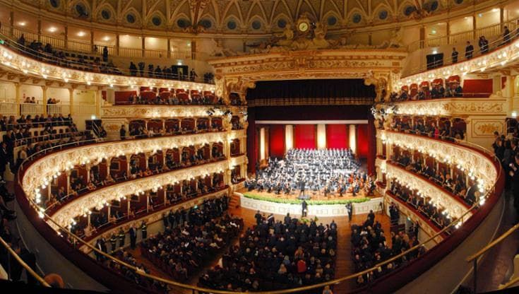 Teatro Petruzzelli, il ministero chiama Fondazione e Messeni Nemagna a un confronto