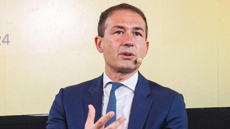 A Sesto San Giovanni Forza Italia fa shopping nella Lega: vicesindaca, assessora e due consiglieri. Di Stefano ritira le deleghe, la giunta traballa