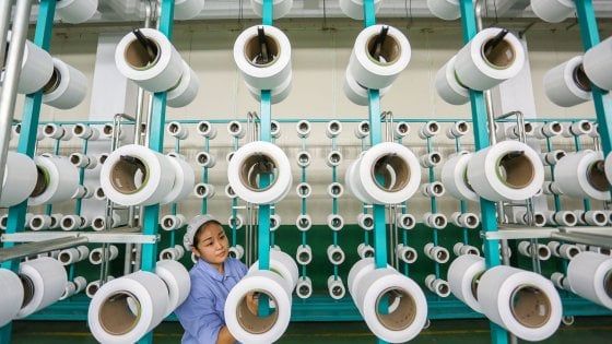 La Cina rallenta, ma come previsto: Borse deboli