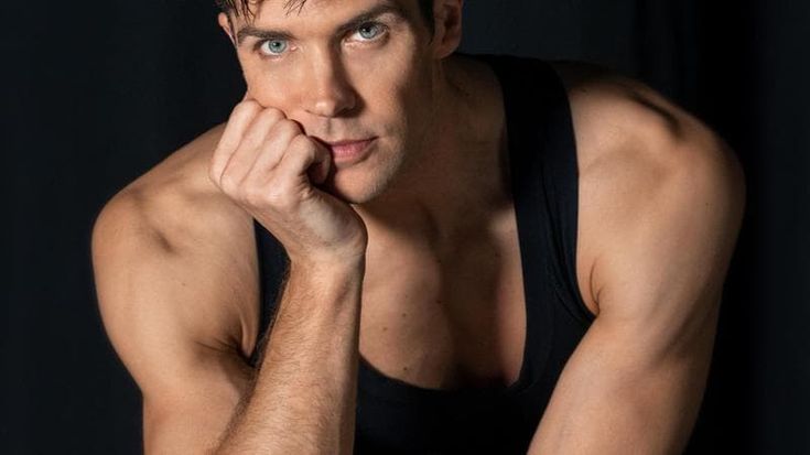 Roberto Bolle: “A 50 anni la maturità artistica è il bello della danza”