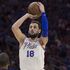 Basket, play off Nba: esordio da favola per Belinelli. Colpo New Orleans, facile Golden State