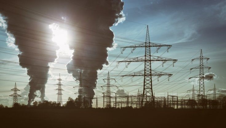 La pandemia non ha frenato le emissioni. E in Italia le rinnovabili faticano a imporsi