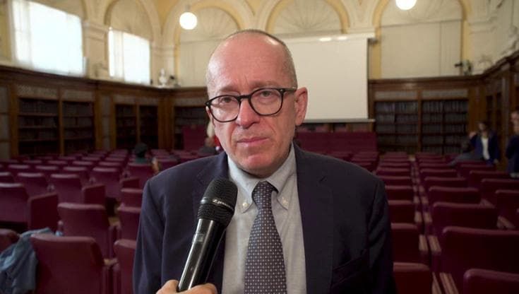Accesso alle cure, serve più collaborazione tra Stato e Regioni