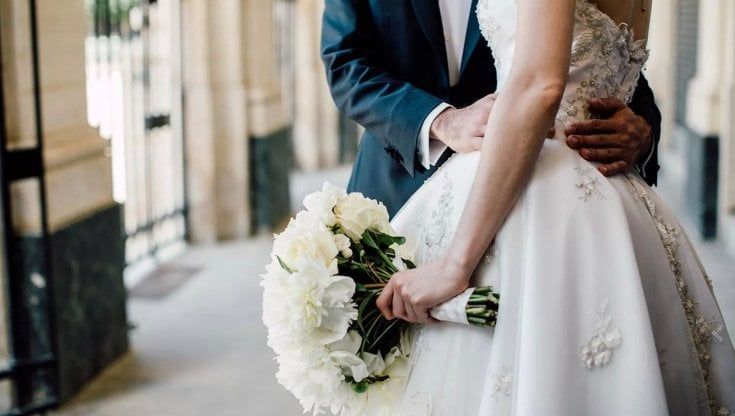 Sostegni bis, dal bonus matrimoni ai tamponi gratis: al voto gli emendamenti segnalati dai partiti
