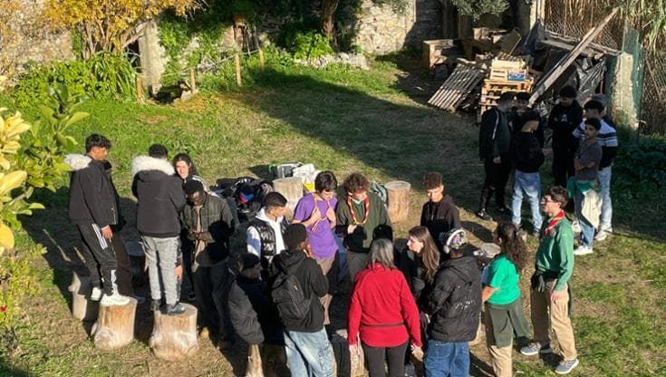 Scout genovesi e minori stranieri insieme: dopo un anno di incontri e gite, ora la caccia al tesoro