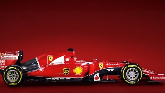 Gi&ugrave; il velo, ecco la SF15-T, la nuova Ferrari F1 col marchio Alfa sulla fiancata
