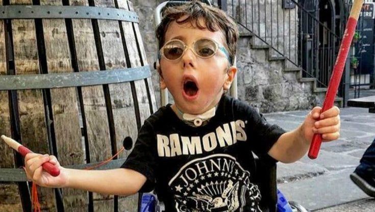 Questionario della vergogna, parla la mamma di Sirio Valentina Perniciaro: "Risentimento? Solo nei confronti dello Stato"